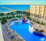 AMC ROYAL RESORT 5-1